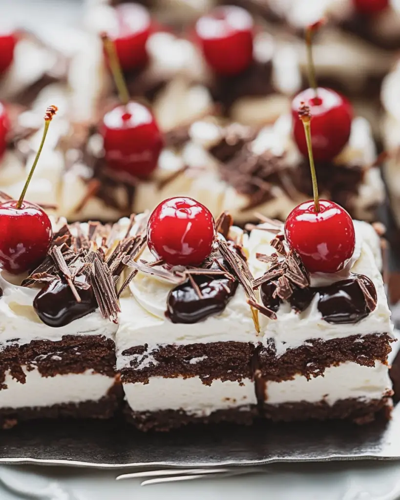 Schokoladen-Kirsch-Dessert (ohne Backen)